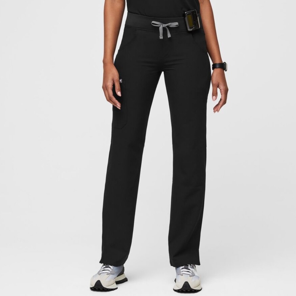 Figs kade Cargo Scrub Pants XS tall black